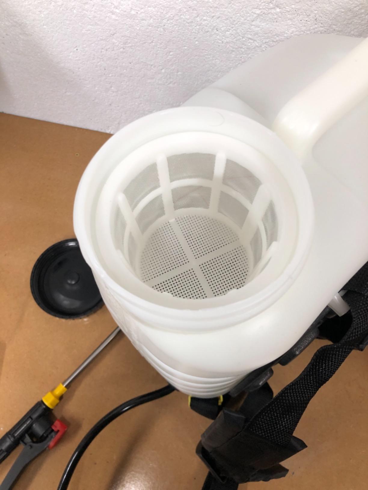 PetraTools 3 Gallon Battery Powered Backpack Sprayer in Lawn and Garden - HD3000 - Long Battery Life & Padded Straps for Comfort - Electric Sprayer w/ 6 Spray Nozzles & 80PSI (3 Gallon) customer photo 2