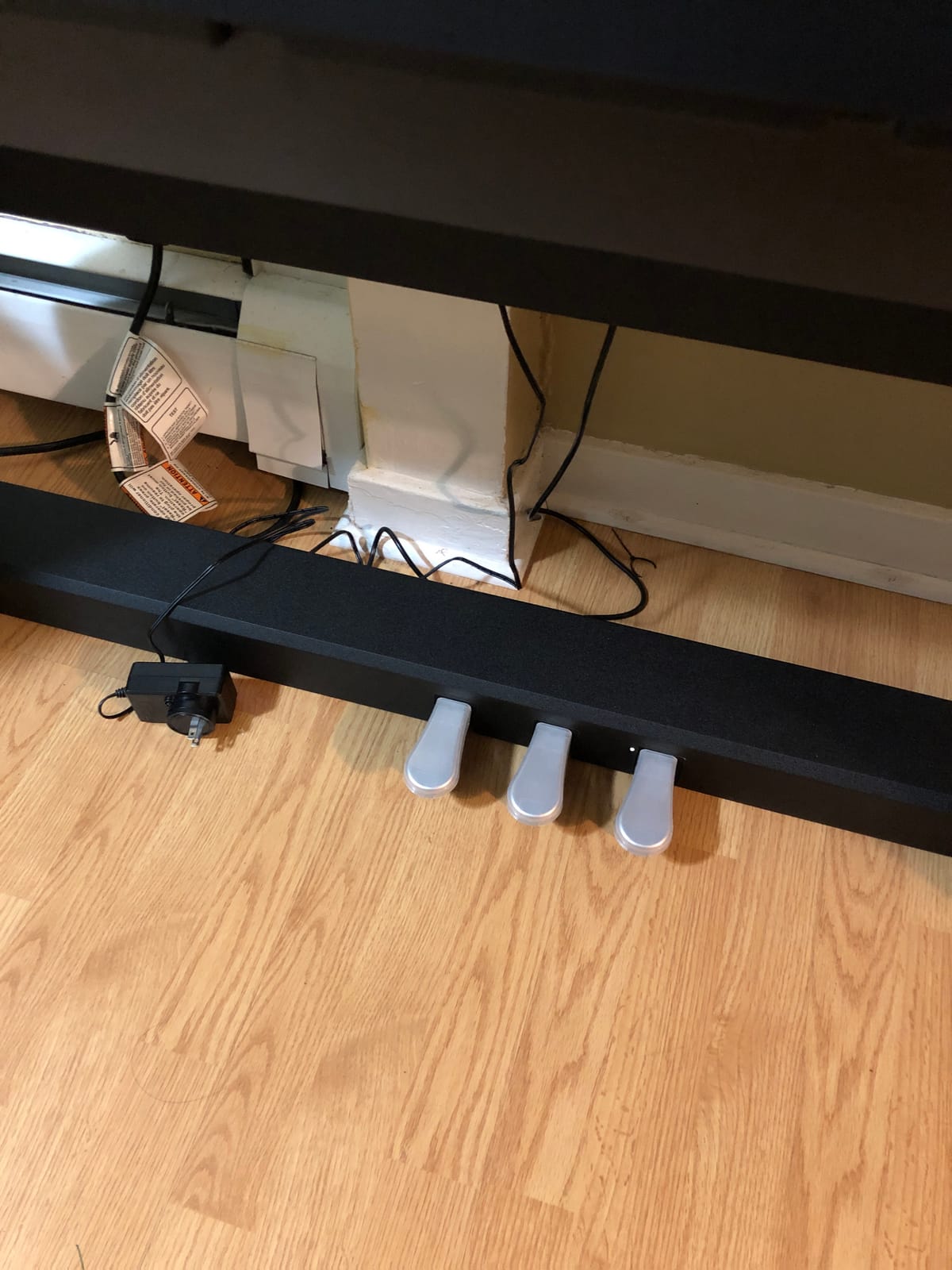 Donner DEP-20 Beginner Digital Piano 88 Key Full Size Weighted Keyboard, Portable Electric Piano with Furniture Stand, 3-Pedal Unit customer photo 1
