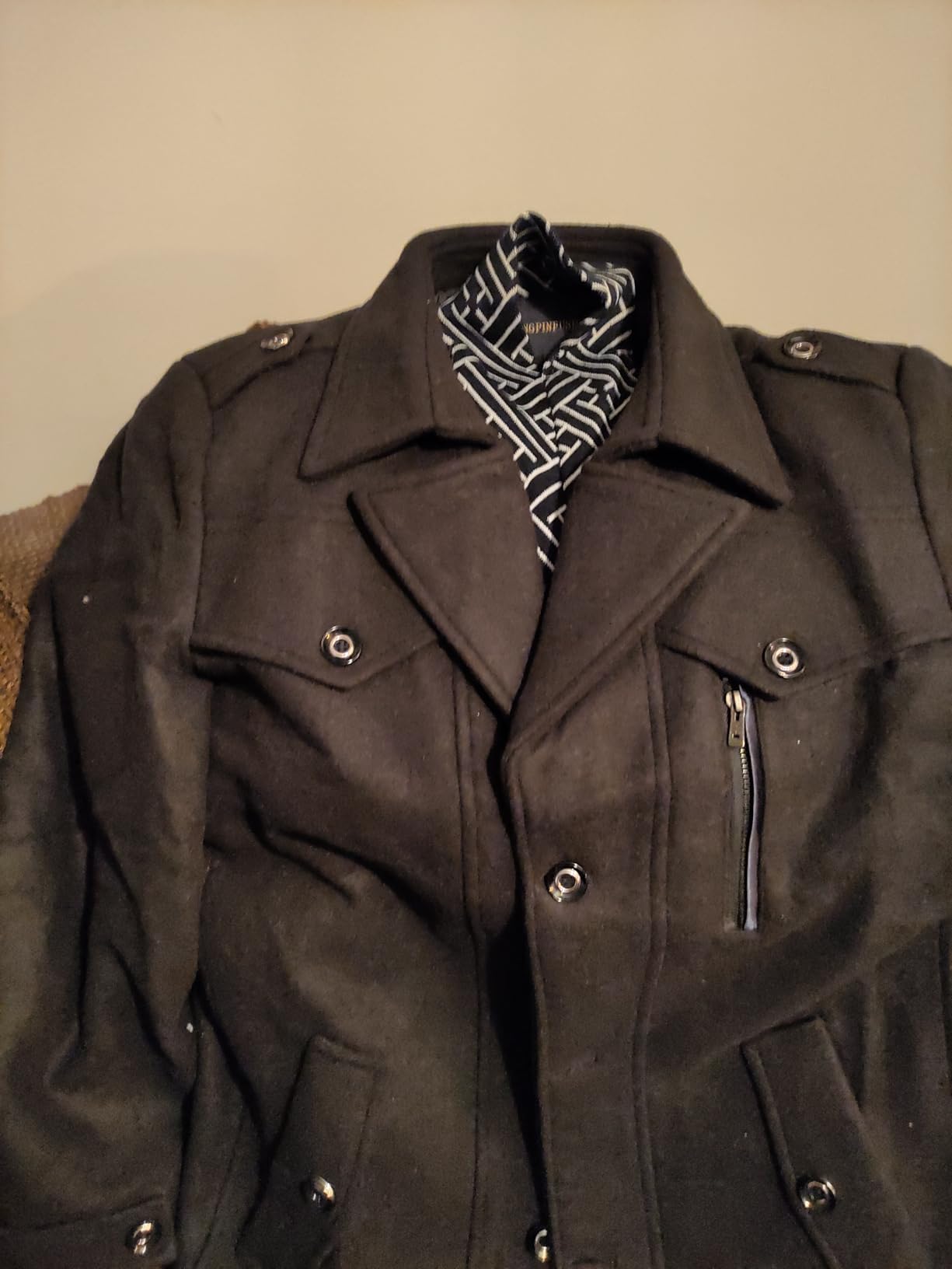 INVACHI Men's Wool Blend Coat Warm Winter Trench Coat with Detachable Soft Scarf Single Breasted Pea Coat customer photo 1