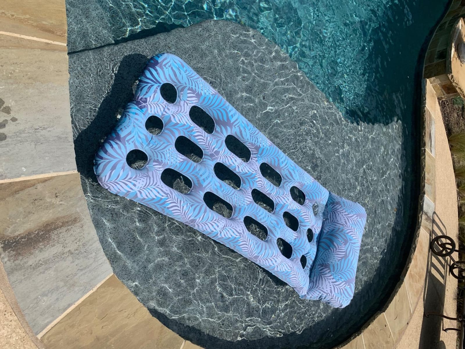 Aqua Oversized Contour Pool Float Lounge - Extra Large - Fabric-Covered, Inflatable Pool Floats for Adults - Blue Ferns customer photo 1