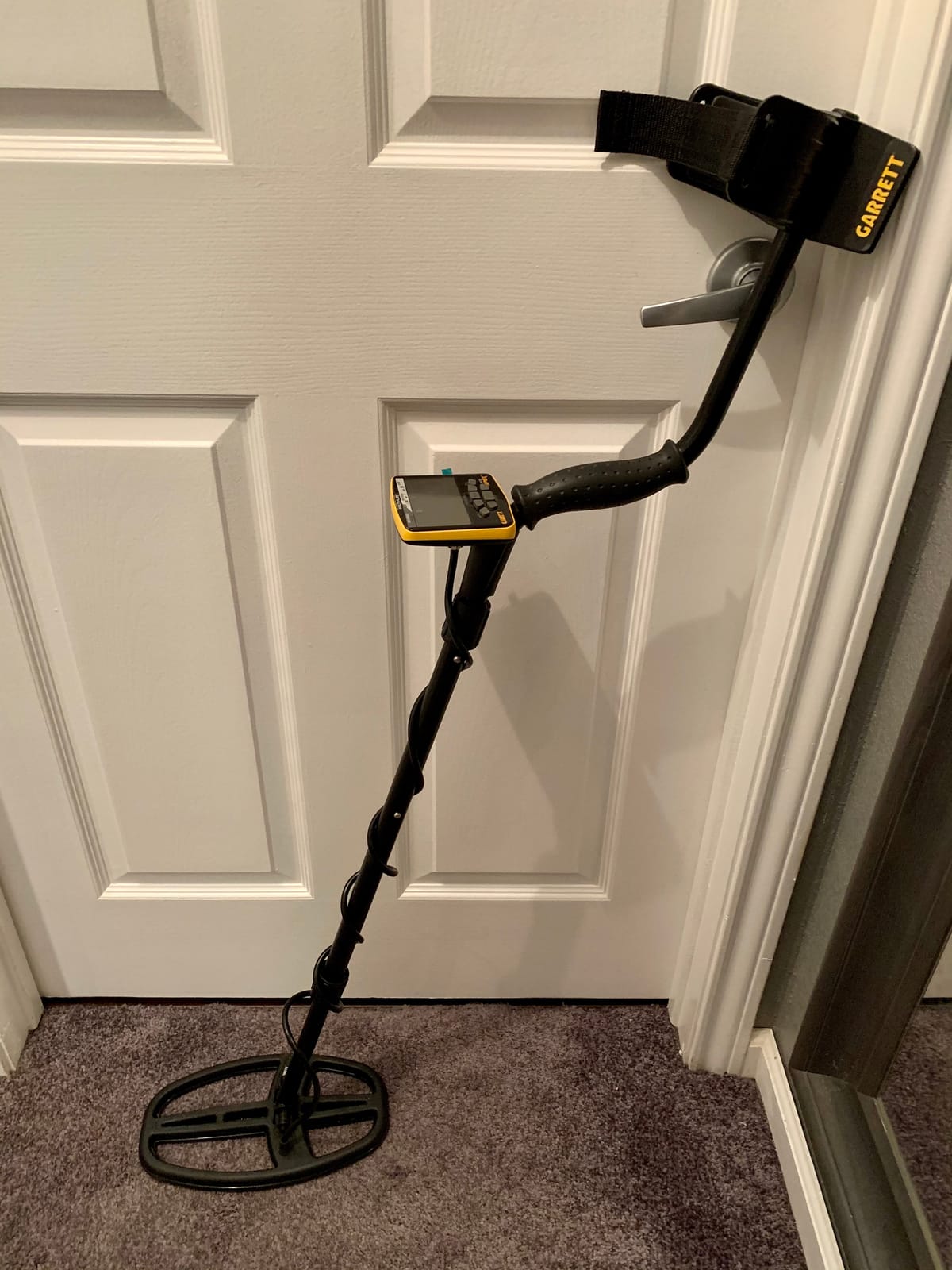 Garrett - ACE Apex Metal Detector for Adults Professional - Wireless Ready, Waterproof Search Coil, Multi Frequency, Multi Salt Mode, Rechargable Battery customer photo 1