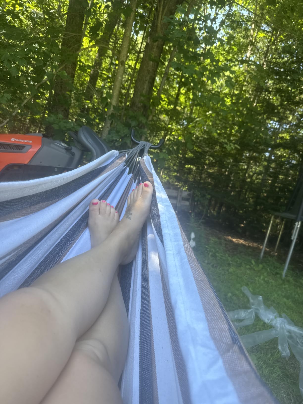 Double Hammock with Stand for Outside, Heavy-Duty, Portable (Coffee) | 450 lbs, 9FT, Space Saving, 2 Person, Heavy-Duty Steel Frame, Easy Assembly, Indoor Outdoor Patio customer photo 1