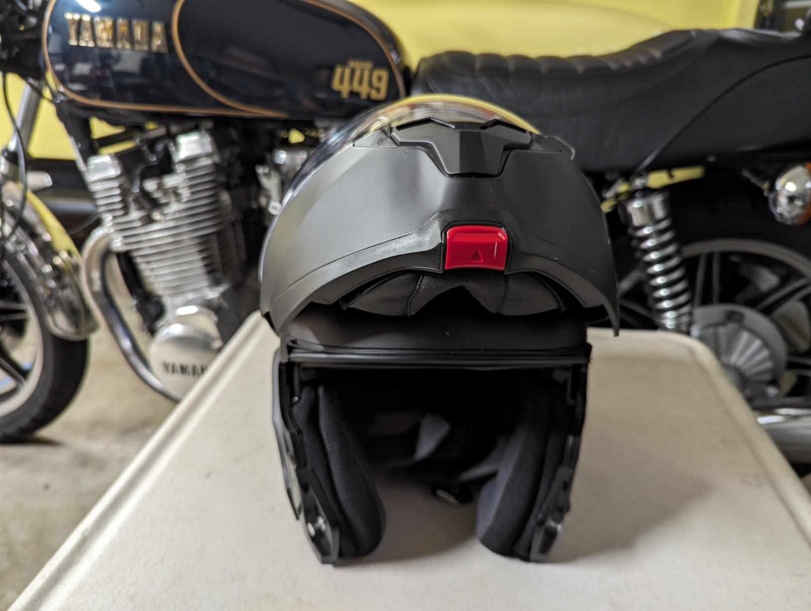 HJC C91 Solid Modular Motorcycle Helmet with HJ-17 Pinlock Shield, DOT Approved customer photo 1