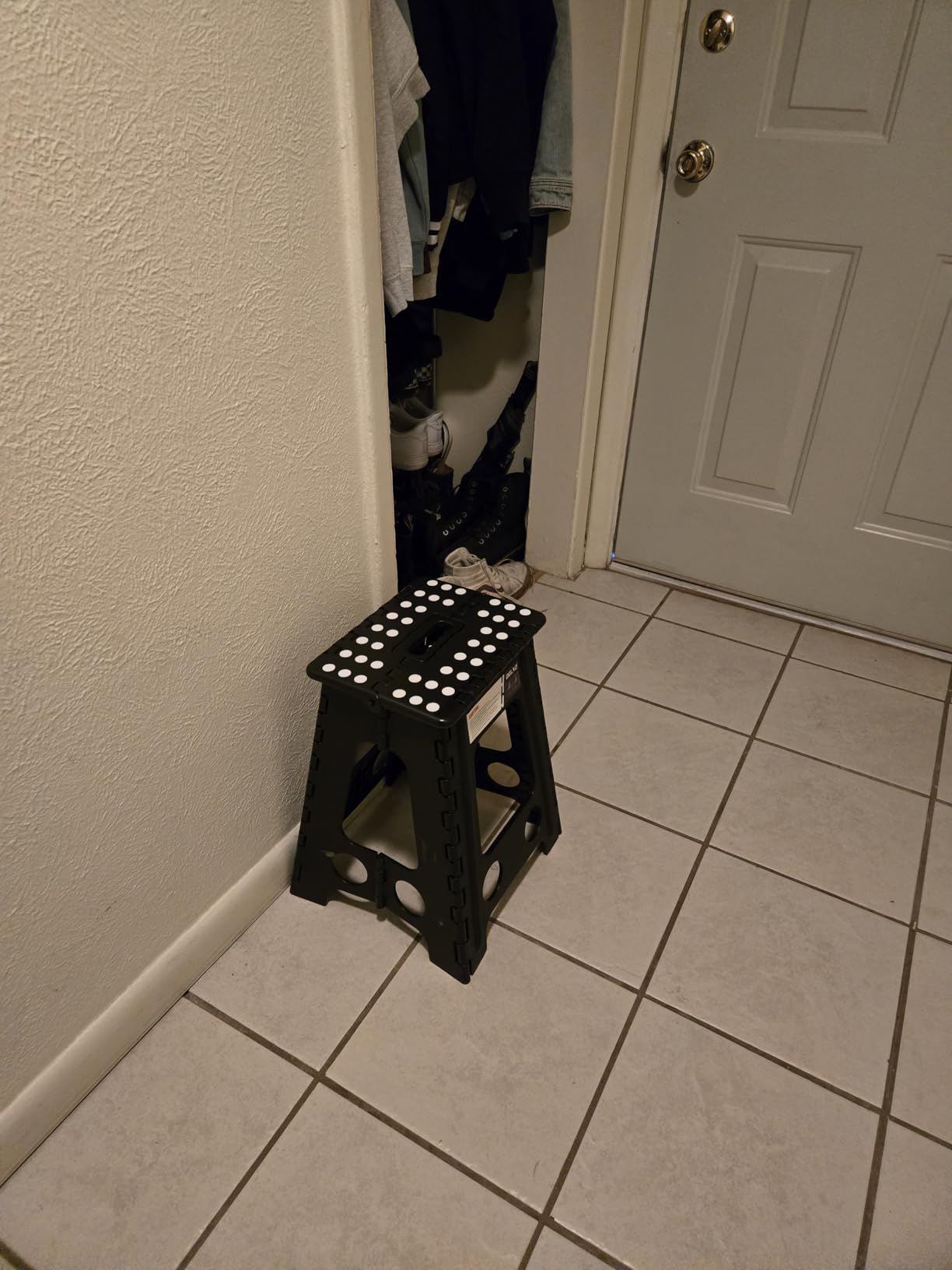 Delxo Folding Step Stool 13 Inch, 300 Lbs Step Stool for Adults Black | Non-Slip Foot Stools with Handle, Lightweight Collapsible Stools for Kitchen, Bathroom, Bedroom, Garden customer photo 2