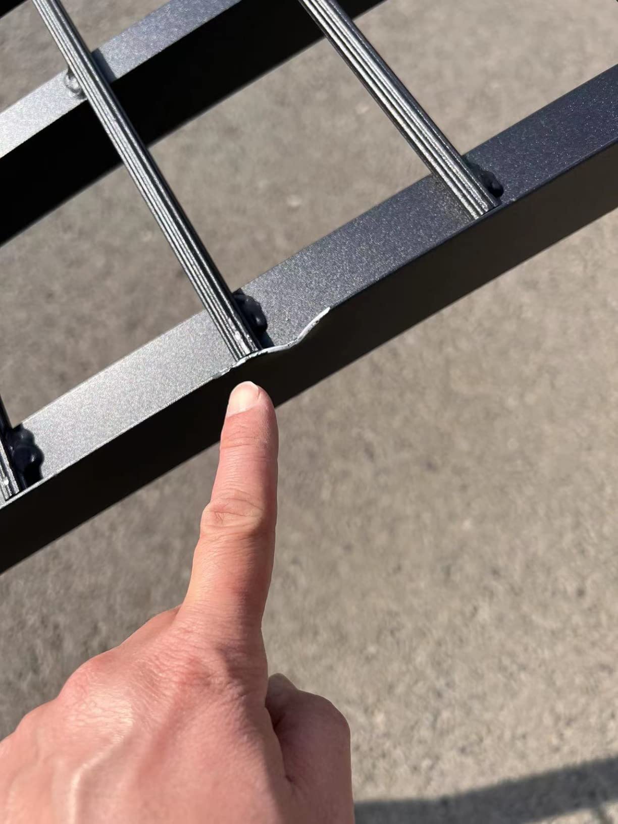 gardhom 2PCS 7.5' Heavy Duty Ramps 3000lbs Capacity Aluminum Folding Loading Ramps with Handle Truck Ramp for ATV UTV Pickup Motorcycle Dirt Bike Lawn Mower Snow Blower customer photo 1