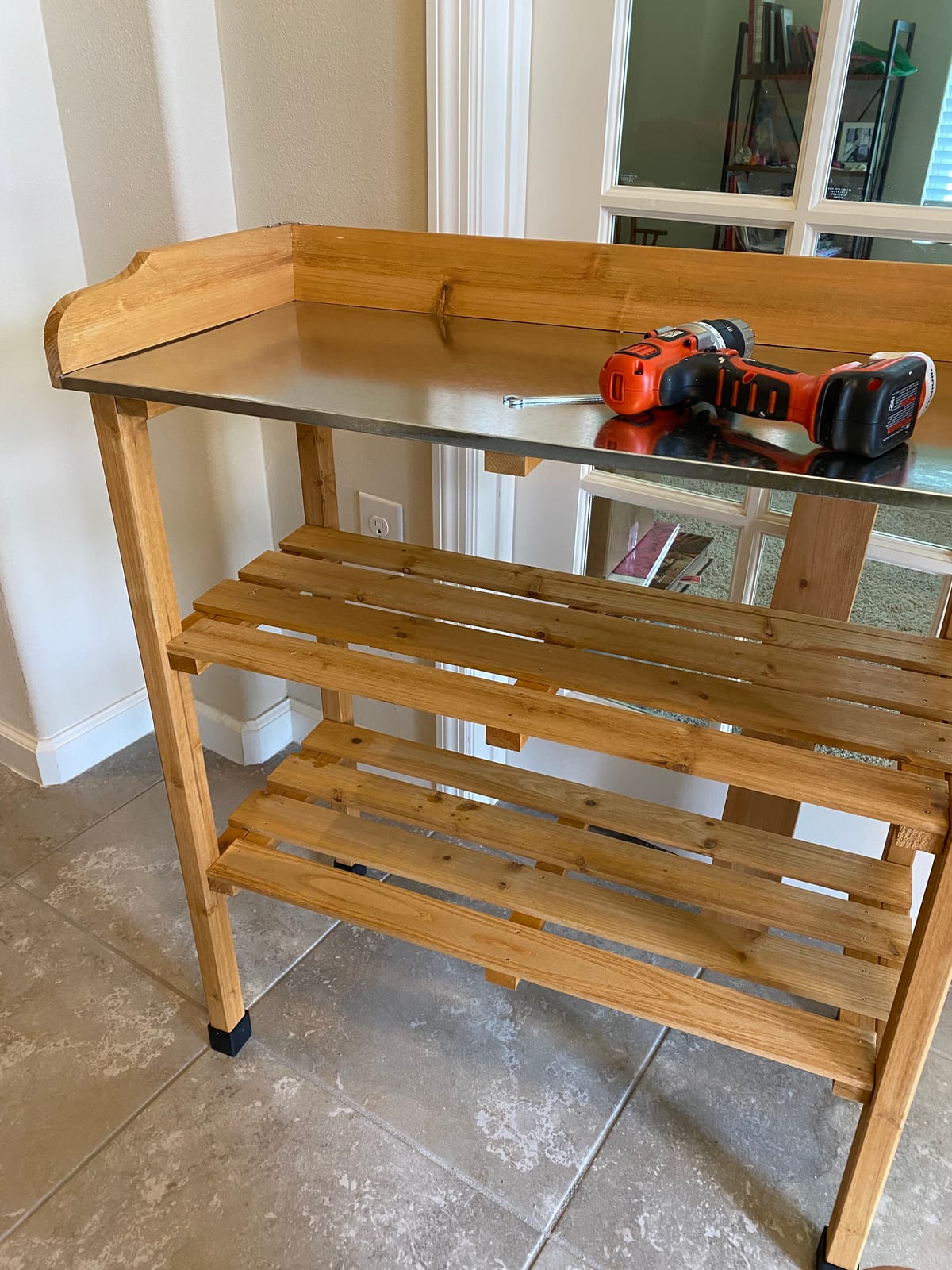 Topeakmart Potting Bench, Metal Top Garden Table for Outdoors, Natural Wood customer photo 2