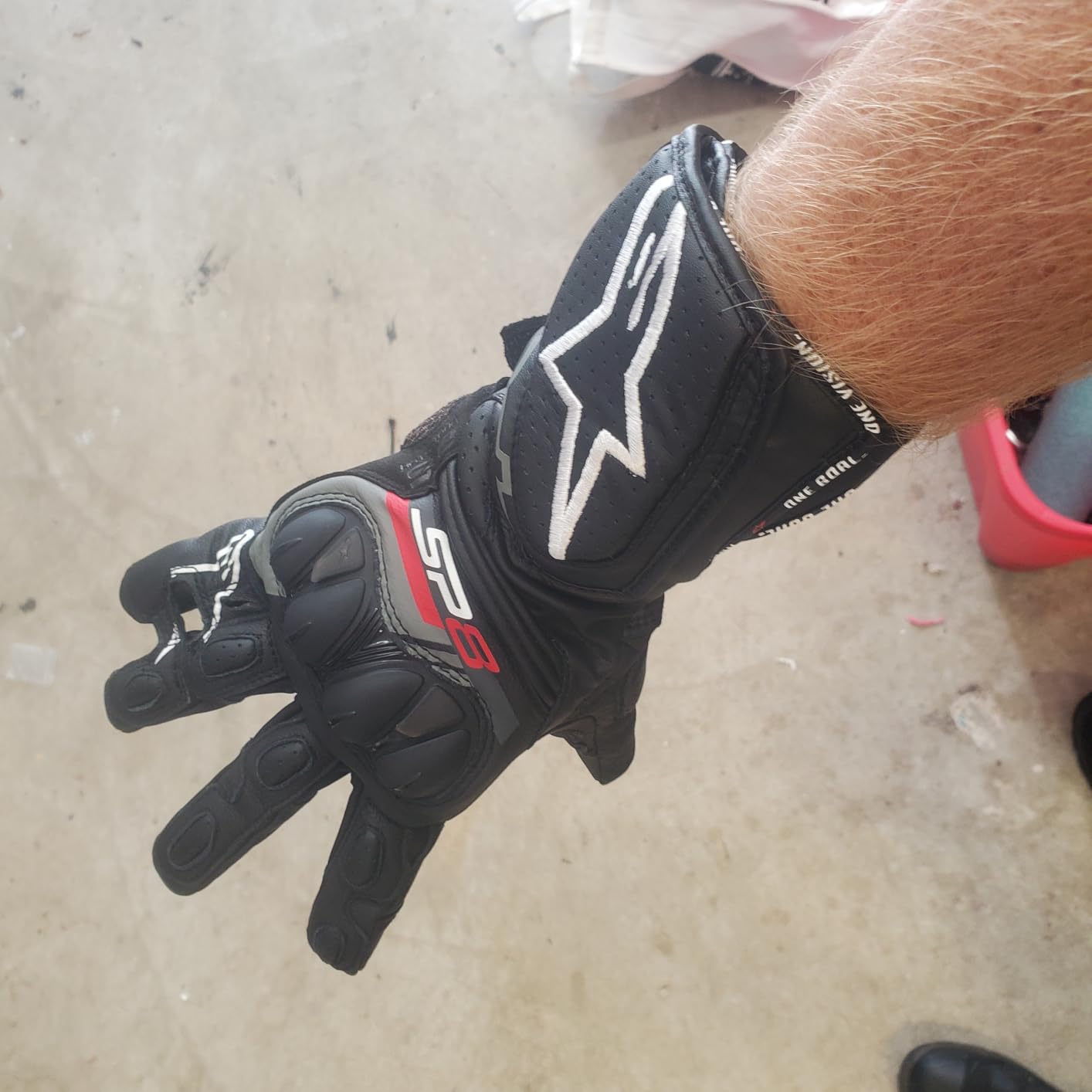 Alpinestars SP-8 V3 Gloves, Full Gauntlet Leather, CE-Certified, Race-Inspired Fit, Knuckle Protection, Reinforced Palm, Multi-Panel Construction customer photo 2
