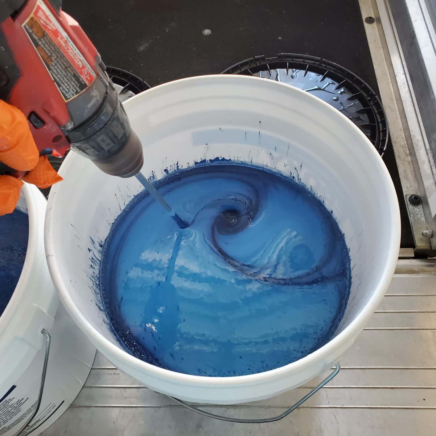 Everflow MPC Epoxy Resin Floor Coating Kit, Grey, 3 Gallon customer photo 1