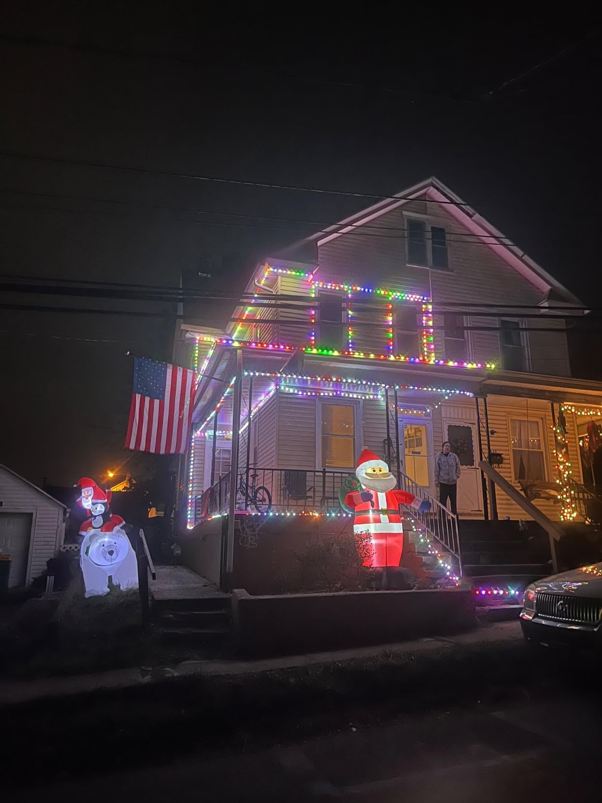 8 FT Christmas Inflatables Santa Claus Outdoor Decorations, Blow Up Santa Claus with Gifts Bag, Big Santa Carrying Presents Sack, Built-in LED Light, Xmas Outside Decor for Front Back Yard Garden Lawn customer photo 2