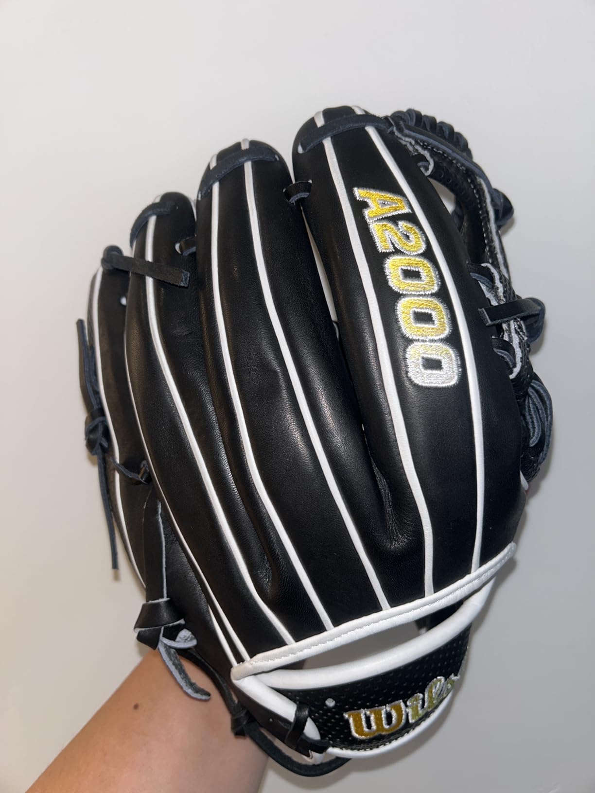 Wilson A2000 Baseball Glove customer photo 1