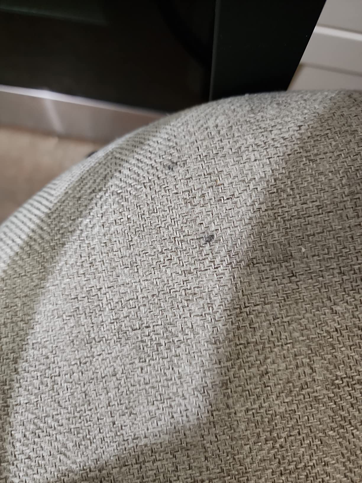 Signature Design by Ashley Caitbrook | Farmhouse Swivel 24