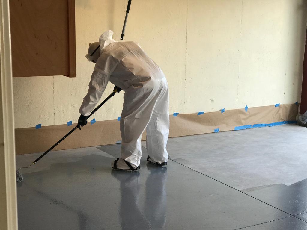 Dove Gray Epoxy Resin Coating 100% Solids, High Gloss for Garage Floors, Basements, Concrete and Wood, 3 Gallon Kit customer photo 1