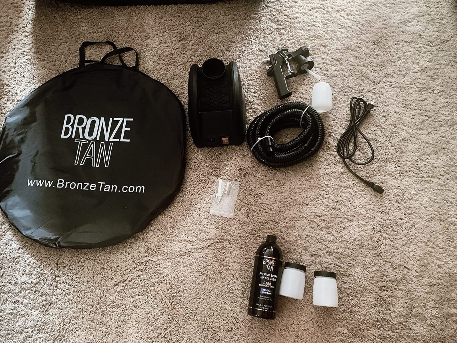 Bronze Tan Spray Tan Machine Kit with Pop Up Tent, Supplies and 3 Cups | Complete spray tan kit for salons and mobile artists with HVLP machine, pop-up tent, disposable supplies and 3 solution cups. customer photo 1