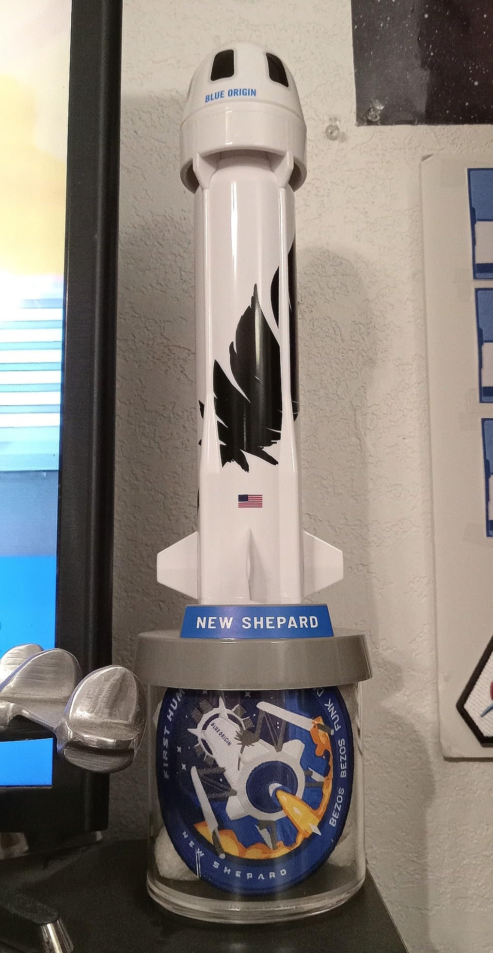 Estes 2198 Blue Origin New Shepard Rocket-Building Kit, Beginner Flying-Rocket-Model Kit for Ages 10+ customer photo 1