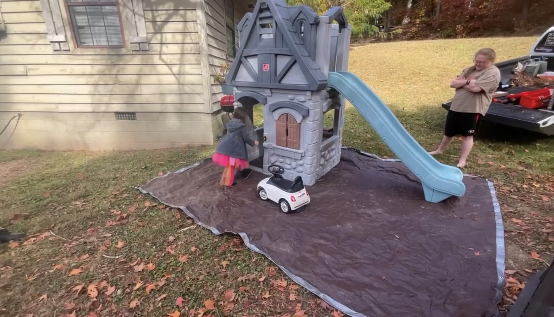 Step2 Enchanting Adventures 2-Story Kids Playhouse, Outdoor Playhouse with Kitchenette & Slide, Rock Climbing Wall, Made of Durable Plastic, For Toddlers 4-8 Years Old customer photo 2