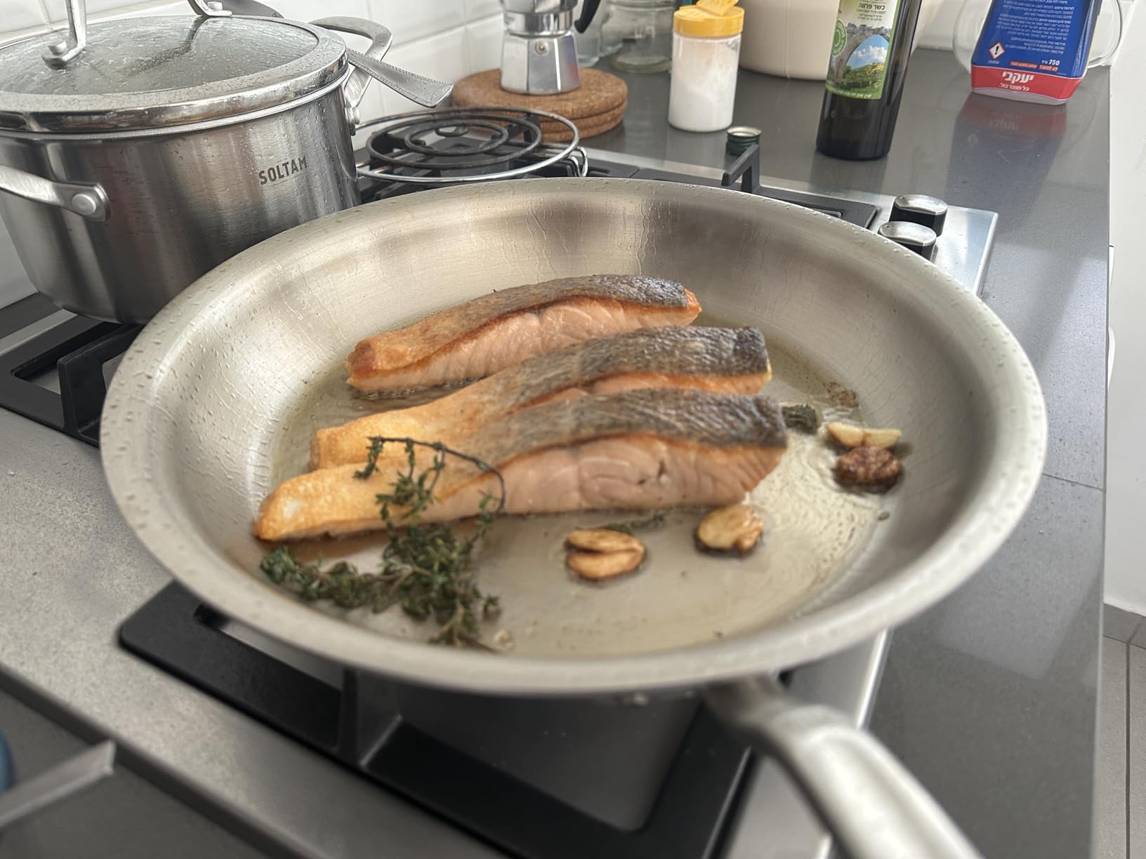 Made In Cookware - 10-Inch Stainless Steel Frying Pan - 5 Ply Stainless Clad - Professional Cookware - Crafted in USA - Induction Compatible customer photo 2