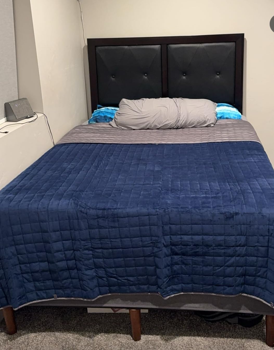 YnM Cooling Weighted Blanket for Adults, 15lbs Heavy Bed Throw for One Person of 140lbs, Perfect for Hot Sleepers or Warm Climates with Cooling Rayon/Glass Beads (60x80 Inches, Queen Bed, Blue Grey) customer photo 2