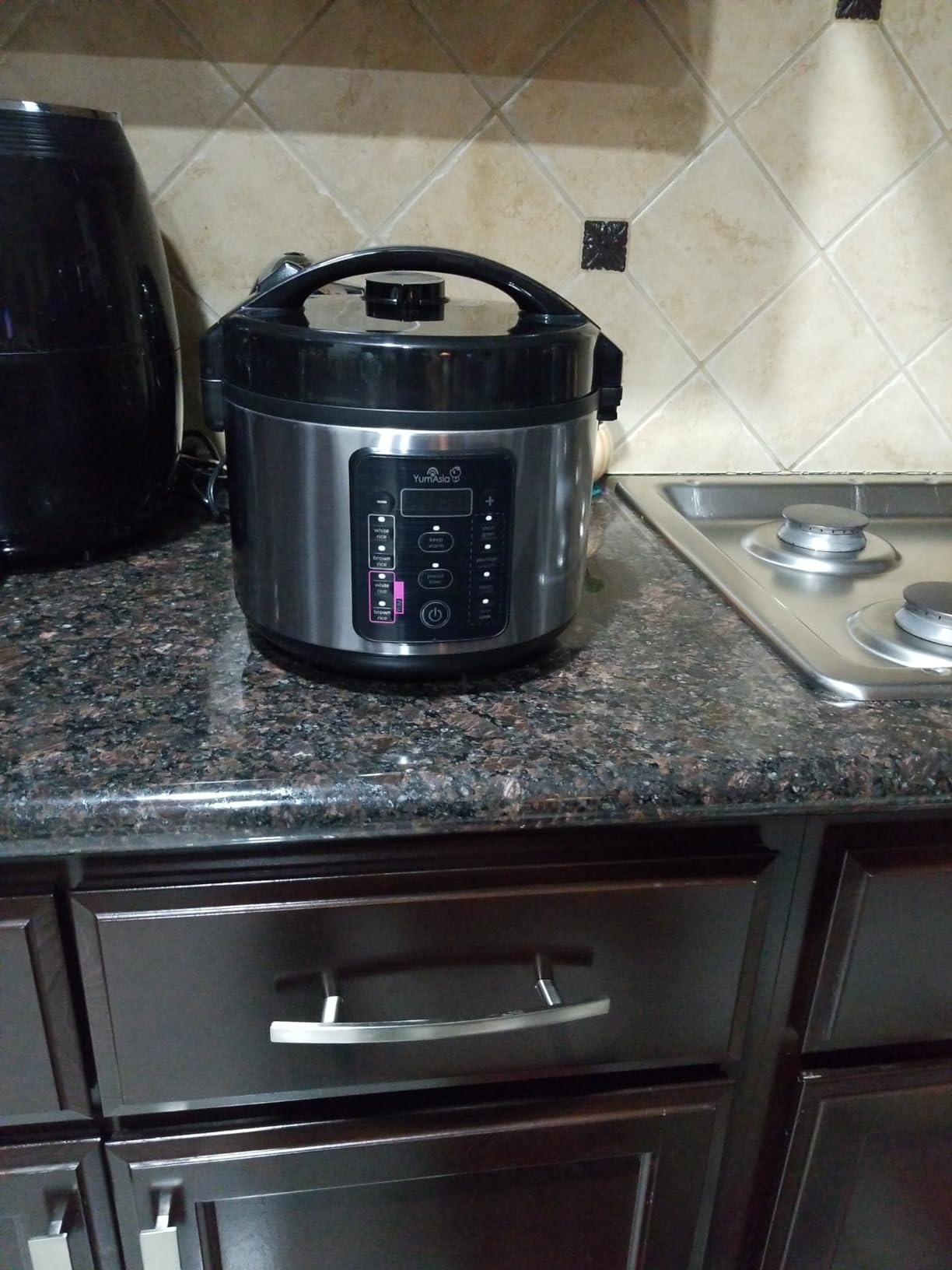 Yum Asia Kumo YumCarb Rice Cooker with Ceramic Bowl and Advanced Fuzzy Logic, (5.5 Cups, 1 Litre), 5 Rice Cooking Functions, 3 Multicooker Functions, 110V US Power (Dark Stainless Steel) customer photo 1