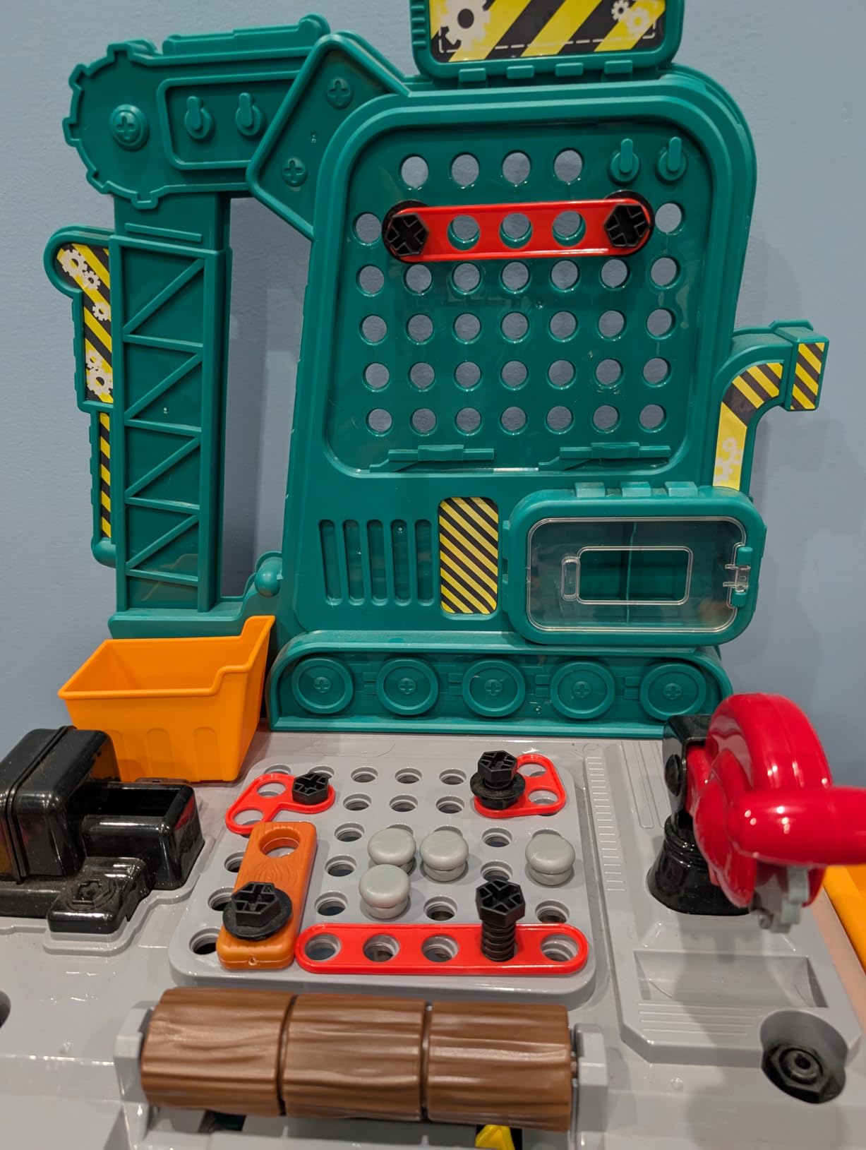 Amazon Basics Kids Workbench Construction Toy, Pretend Play Tool Set with 80 Pieces, Educational Interactive Playset, Play Helmet & Safety Goggles customer photo 2