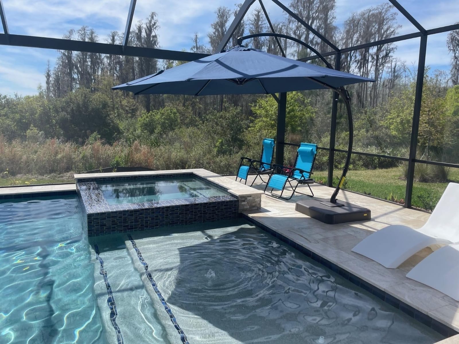 LAUSAINT HOME Outdoor Patio Umbrella with Base included, 12 FT Deluxe Curvy Cantilever Umbrella Heavy Duty Offset Hanging Umbrella with 360 Rotation for Market, Pool, Garden, Backyard, Deck (Beige) customer photo 2