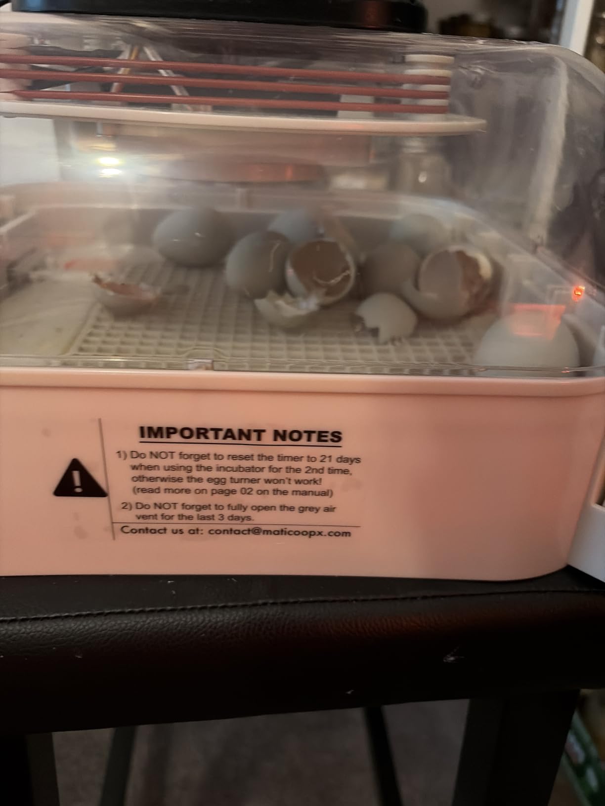 MATICOOPX 30 Egg Incubator with Humidity Display, Egg Candler, Automatic Egg Turner, for Hatching Chickens customer photo 1