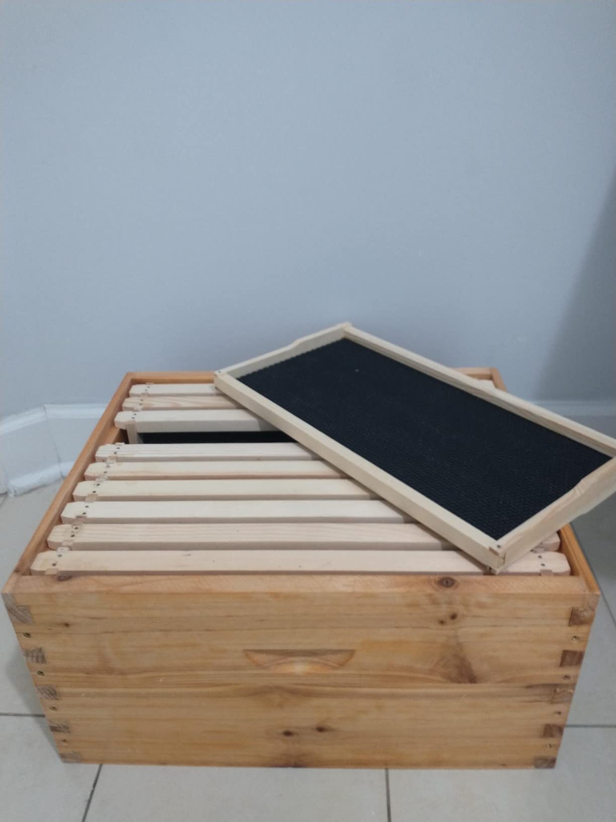 10 Frame Langstroth Deep Brood Beehive Box, Durable Cedar Dipped in Beeswax, Complete Frames & Wax Foundations, Deep Brood Hive Kit for Beginner Beekeepers (Unassembled) customer photo 2