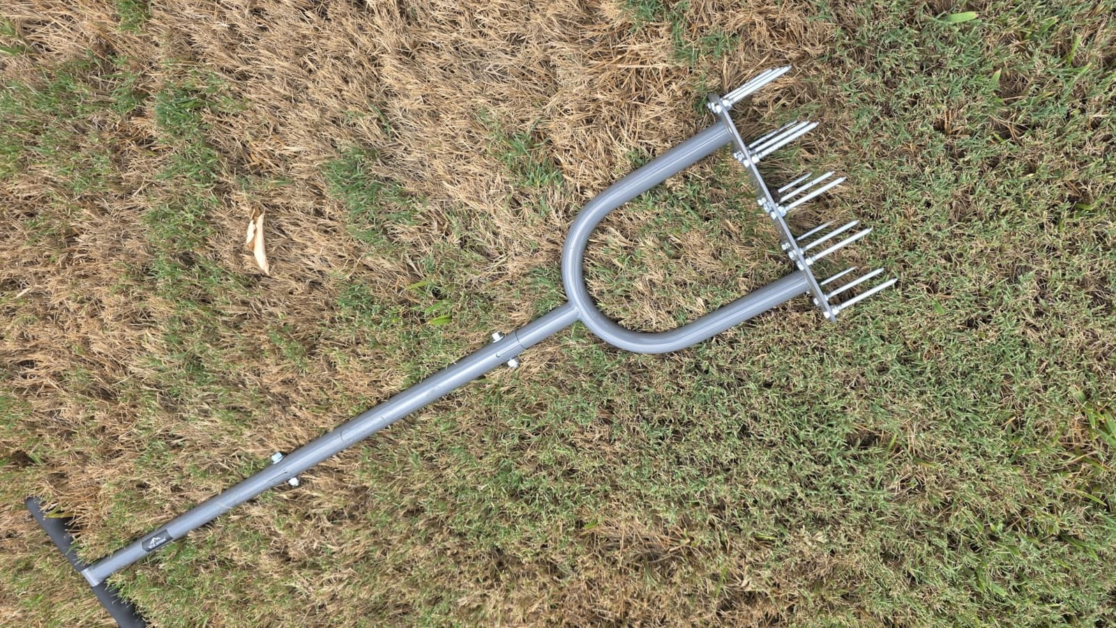 Walensee Manual Lawn Aerator Tool with 15 Iron Spikes, Garden Spike Aerator | Alternative to aerator shoes, patented grass aerator creates small holes for easier lawn aeration and healthier roots. customer photo 1