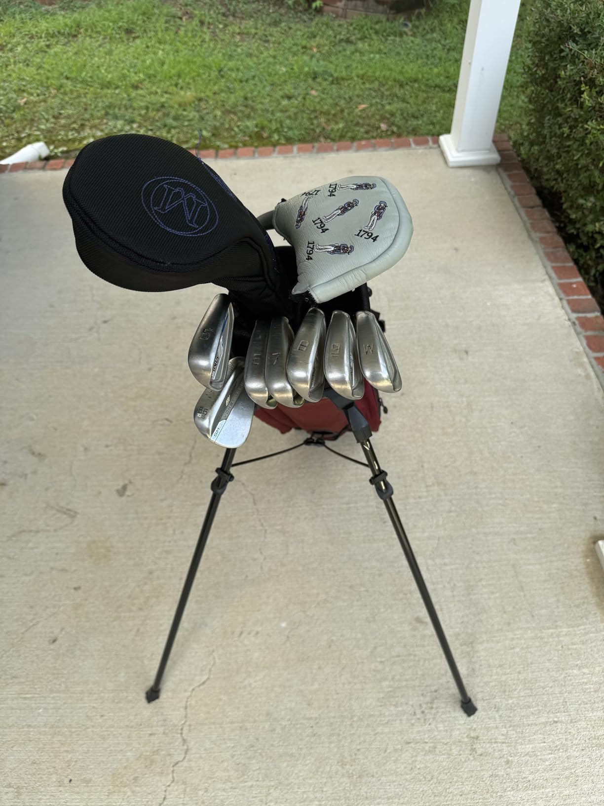 Sunday Golf El Camino Bag - Lightweight Golf Stand Bag with Strap customer photo 1