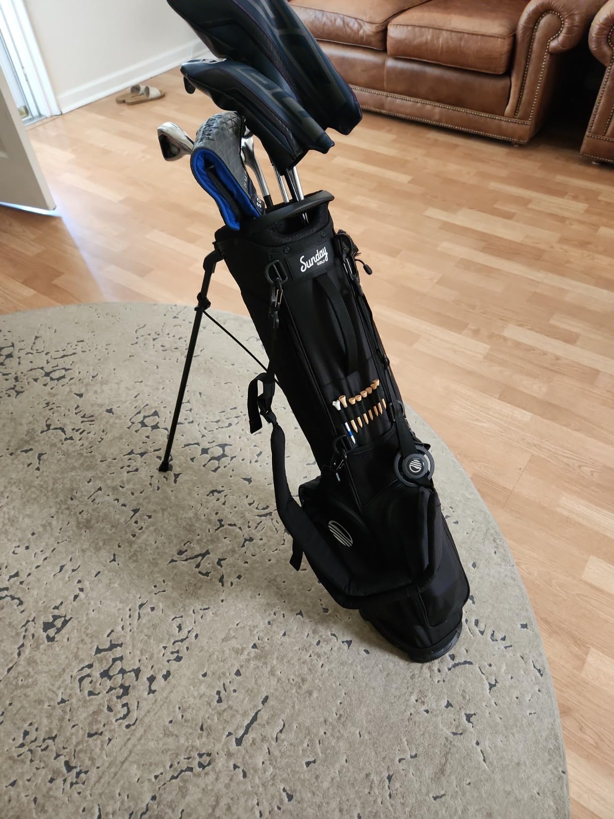 Sunday Golf El Camino Bag - Lightweight Golf Stand Bag with Strap customer photo 2