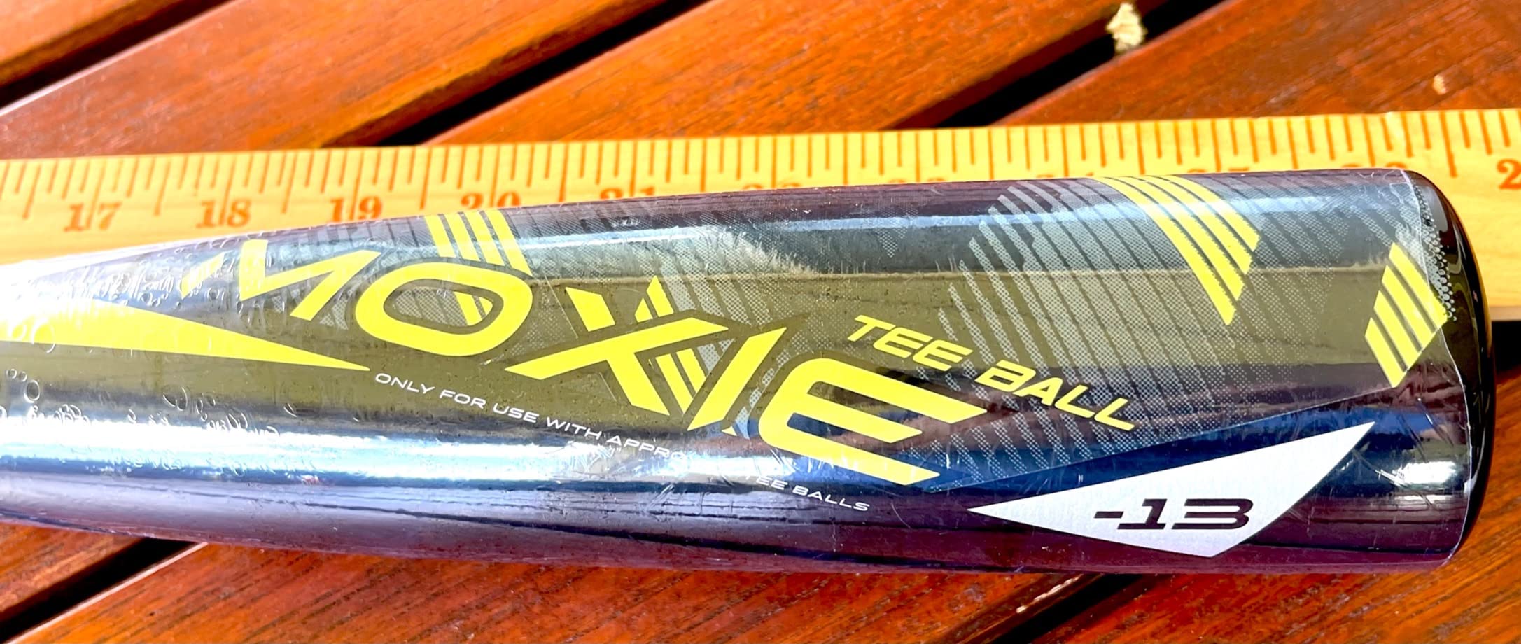 Easton | Moxie T-Ball Bat | -13 Drop | 2 1/4