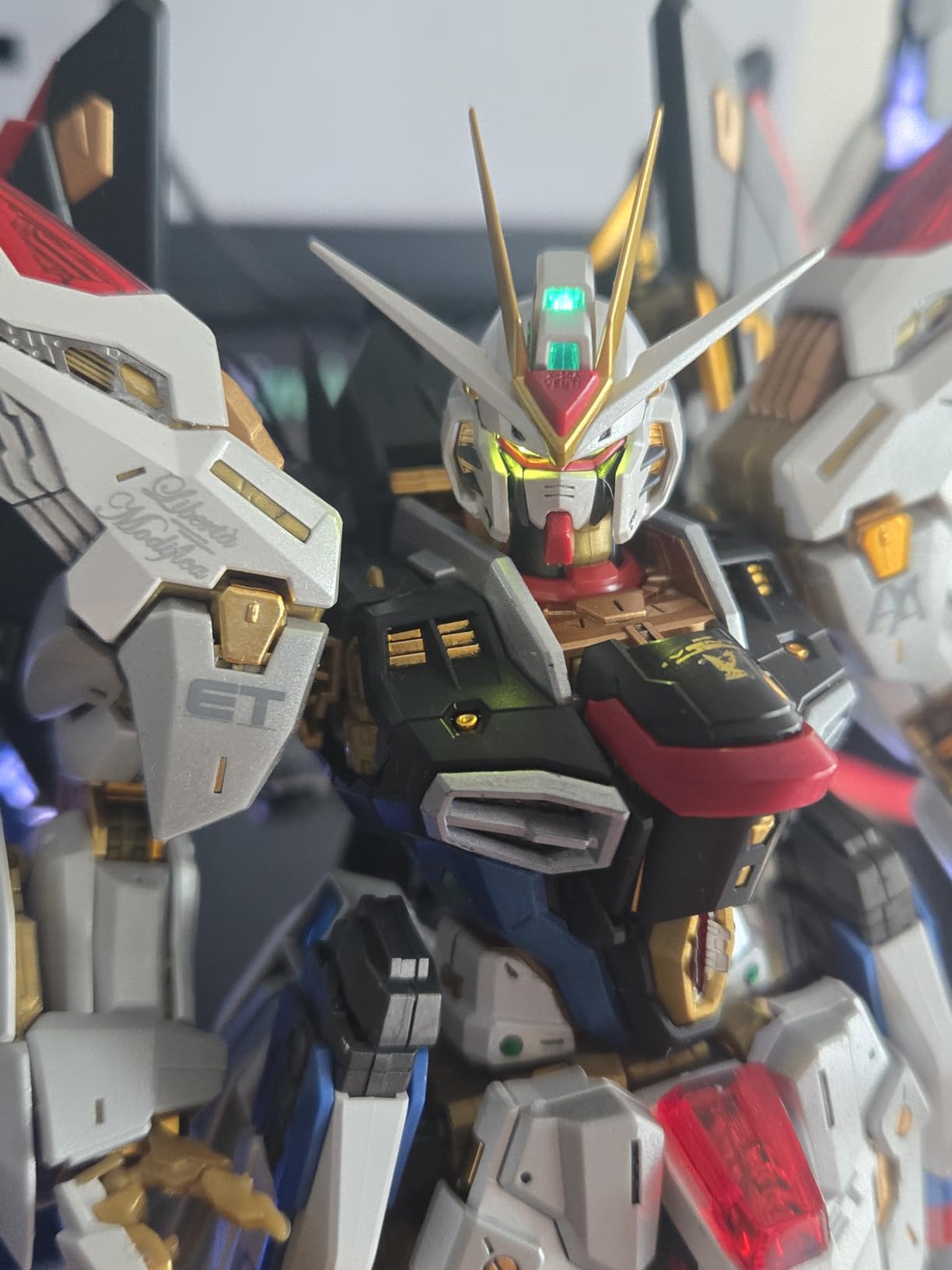 Bandai Hobby - Gundam Seed Destiny - Strike Freedom Gundam MGEX 1/100 Model Kit customer photo 1
