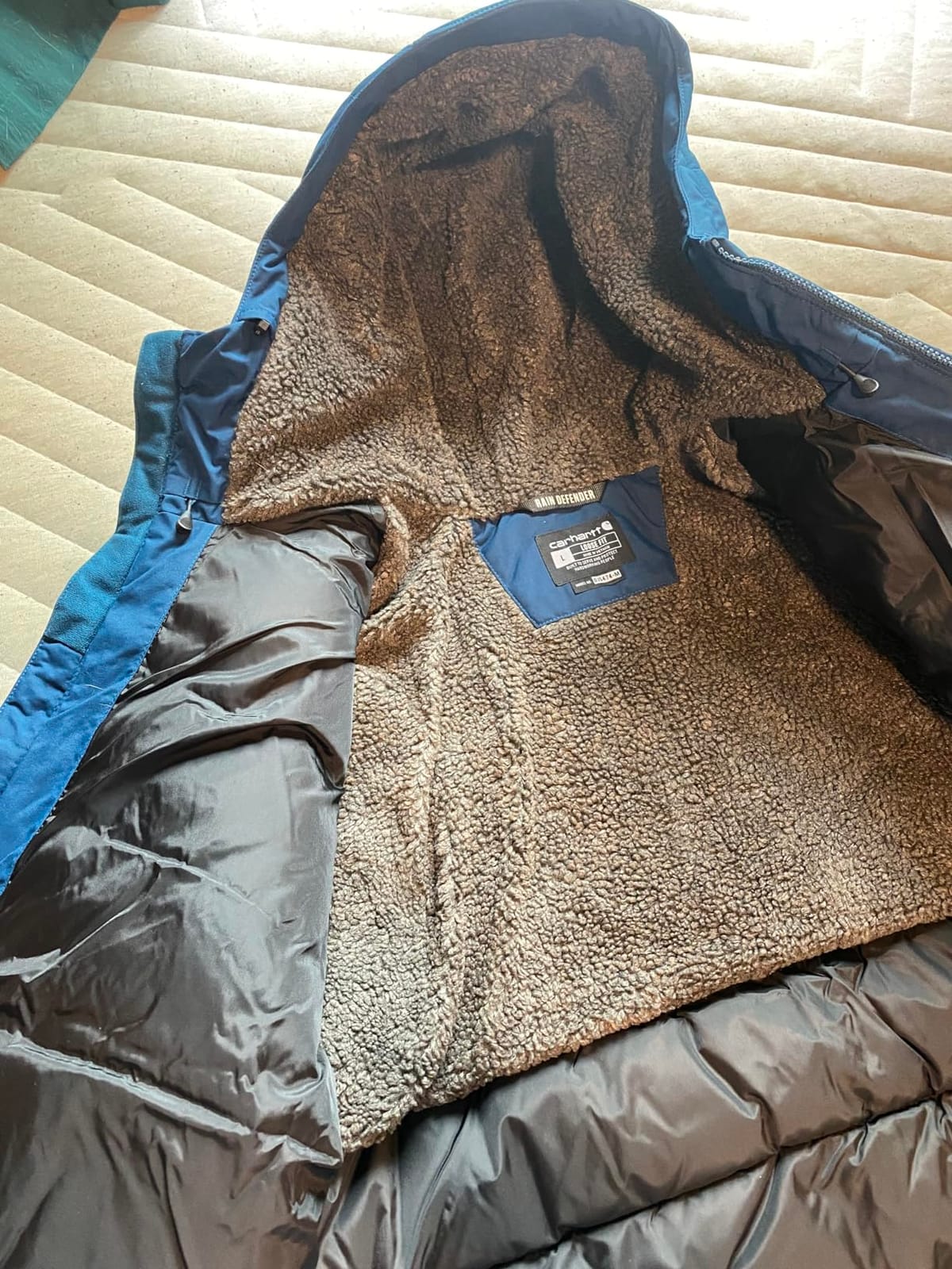 Carhartt Men's Montana Loose Fit Insulated Jacket customer photo 2