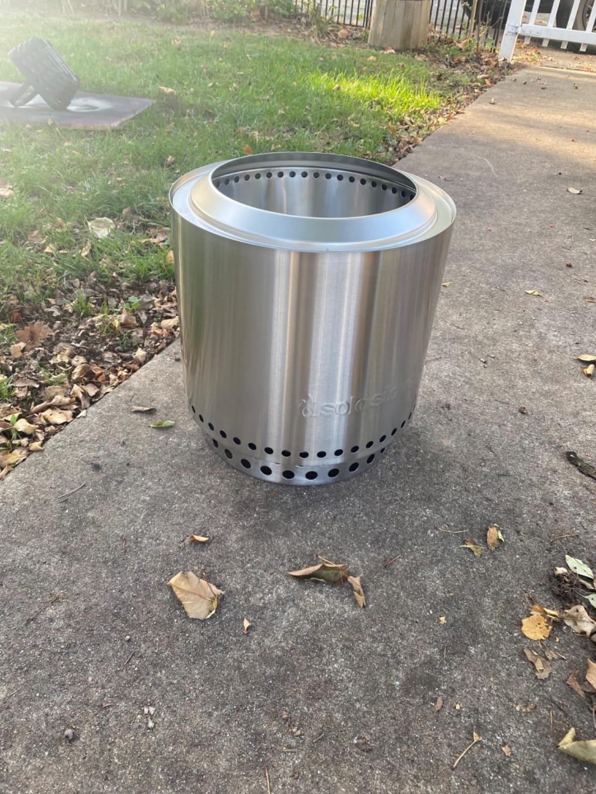Solo Stove Ranger 2.0 with Stand - 15 Inch Smokeless Portable Fire Pit - Lightweight Outdoor Fireplace with Removable Ash Pan, Stainless Steel, Carry Case Included, Ideal for 2-4 People customer photo 1