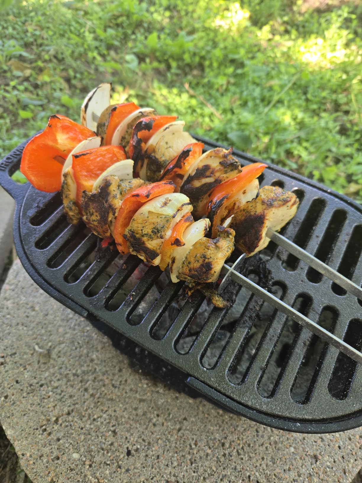 IronMaster Mini 100% Cast Iron Hibachi Grill, Tabletop Small Portable Charcoal Grill for Outdoor Camping, Japanese BBQ Grill Grate Surface 11