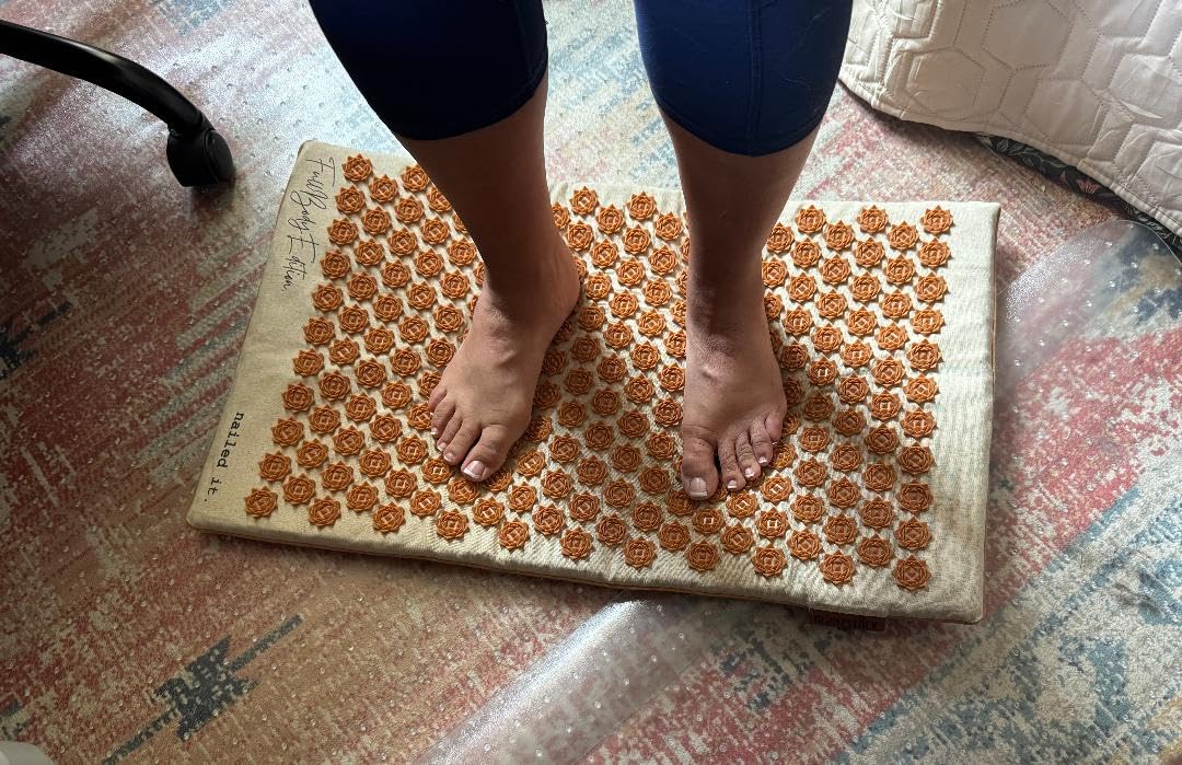 Glanzstuck Berlin XXL Acupressure Mat Set Fullbody Edition - 9,350 Flower Tips, 2 Add-On Modules, Linen Cover, Coconut Fiber Fill, Pillow & Carry Bag - Up to 42.5