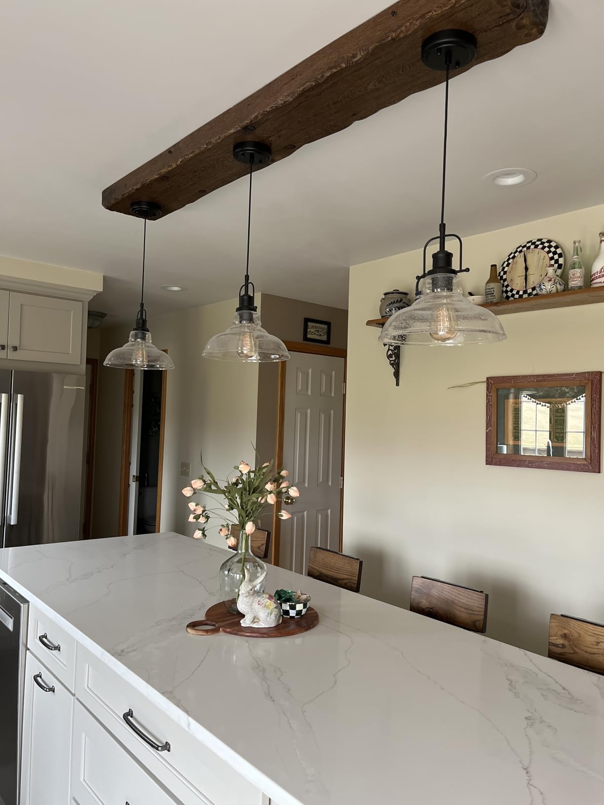 Zlepmlla Glass Pendant Light，Black Pendant Light Fixtures with Seeded Glass Shade, Adjustable Height Hanging Lights for Hallway, Kitchen Island, Dinning Room（Bulb not Included） customer photo 2
