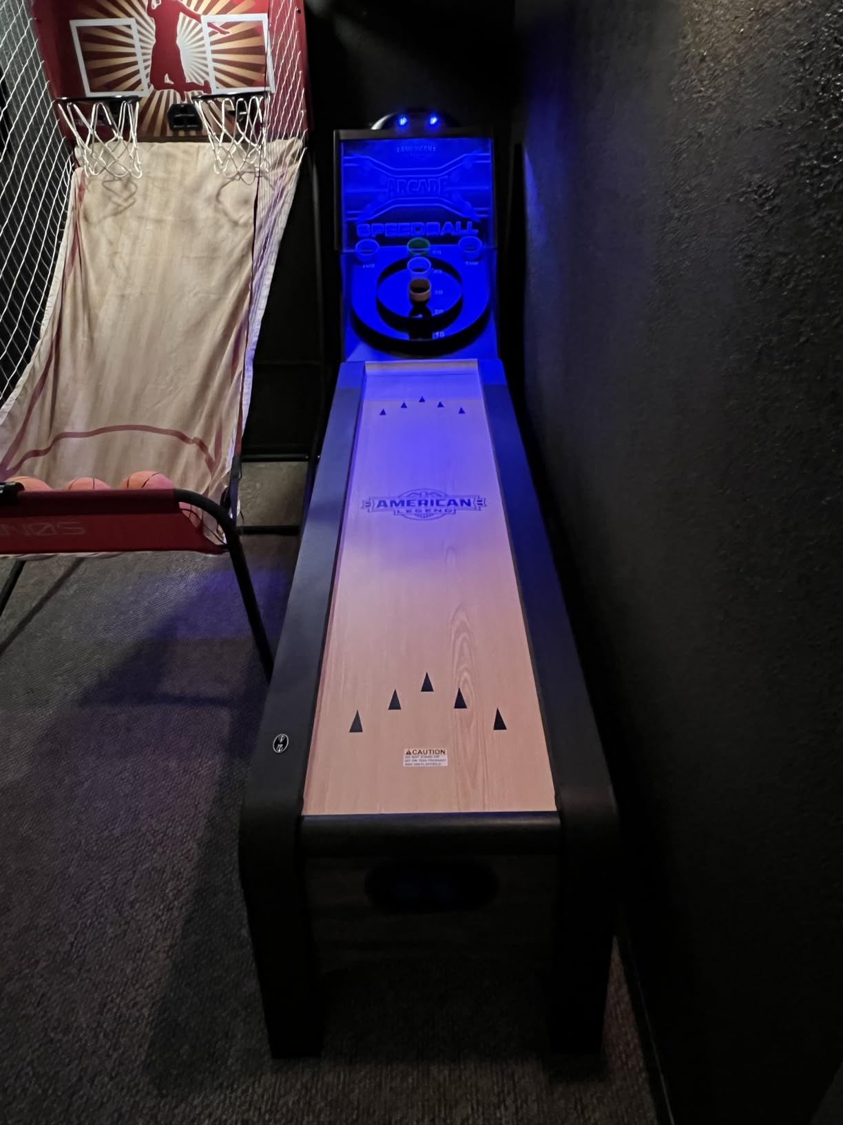 American Legend 9' Arcade Speedball Game with Electronic Scoring, Automatic Ball Return, LED Lighting & 4 Game Balls, Walnut Finish customer photo 2