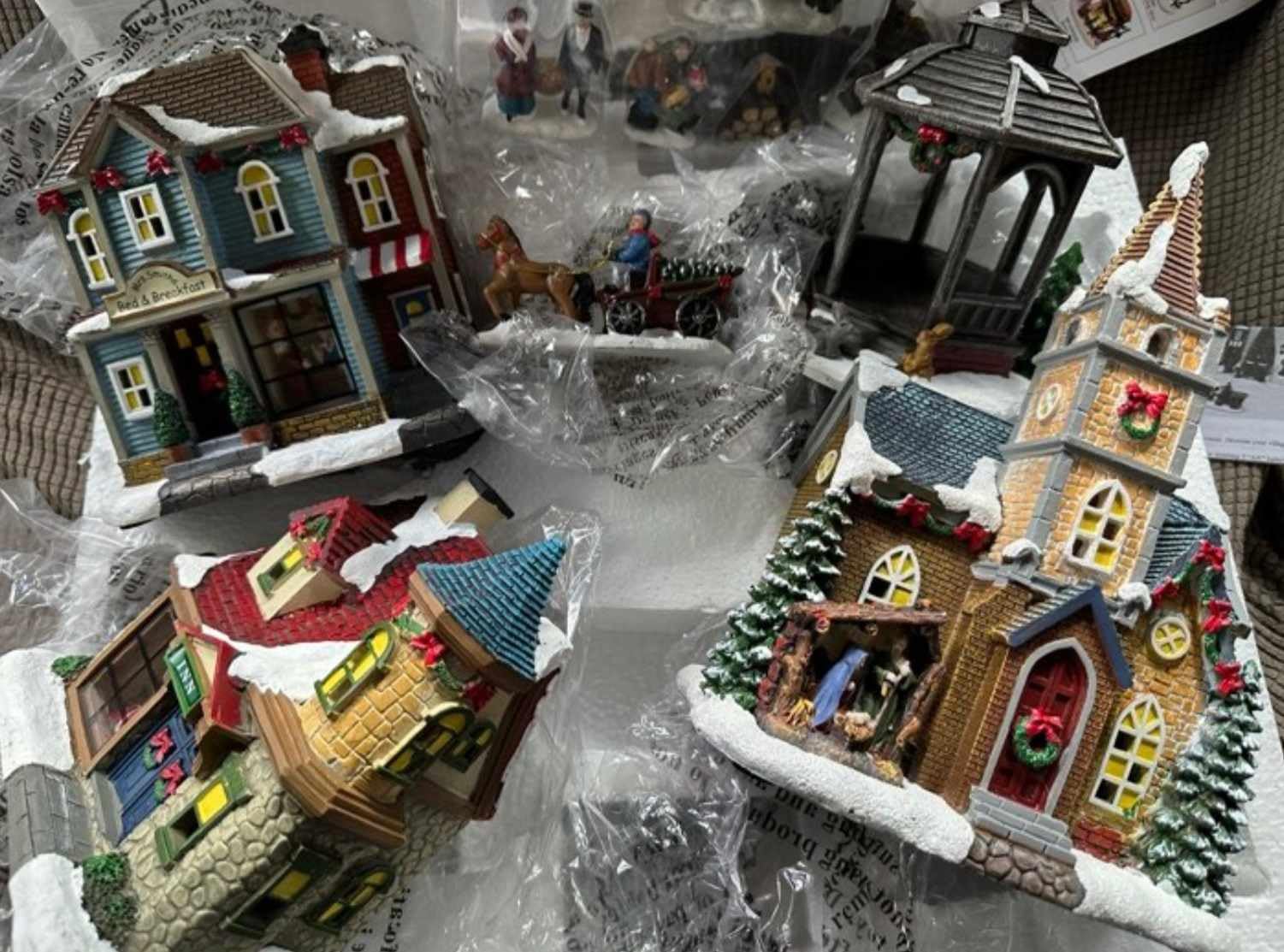 MOMENTS IN TIME 20-Piece Lighted Christmas Village Set with LED Lights Battery Operated Miniature Holiday Town Display Hand-Painted Christmas Houses, Figurines & Trees Gift-Ready Packaging customer photo 1