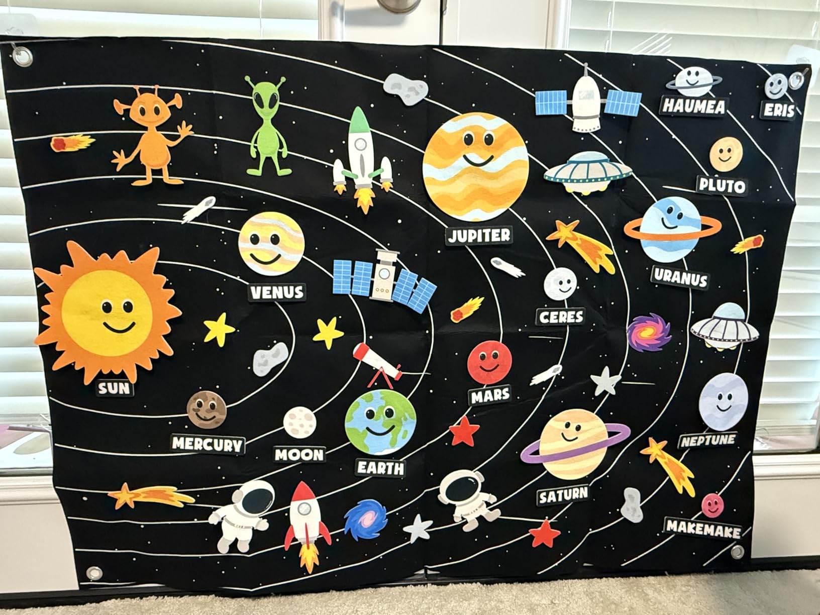 BONNYCO Solar System for Kids Toys with 61 Felt Figures. Space Montessori Toys, Girls Boys Birthday Gifts Planets. Felt Board for Toddlers Story, Educational Kids Gifts 3 4 5 6 7 8 Years, Christmas customer photo 2