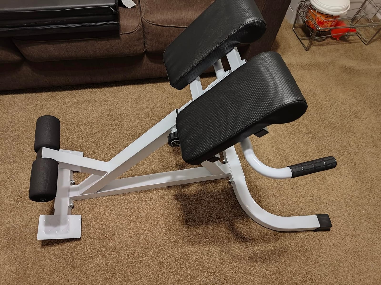 Roman Chair Back Extender - Angle & Height Dual Adjustable Hyperextension Bench for Home Gym - Adjustable Back Exercise Machine Fitness Equipment customer photo 1