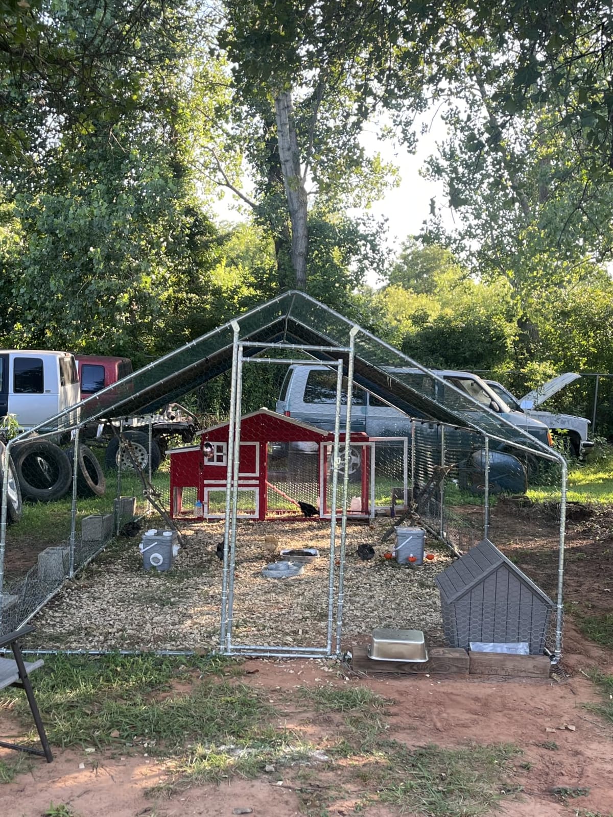 HITTITE Large Metal Chicken Coop with Run, 19.19 x 9.84 x 6.56 ft Walk in Poultry Cage Chicken Run Pen, Outdoor Chicken Runs for Yard with Waterproof & Anti-UV Cover customer photo 1