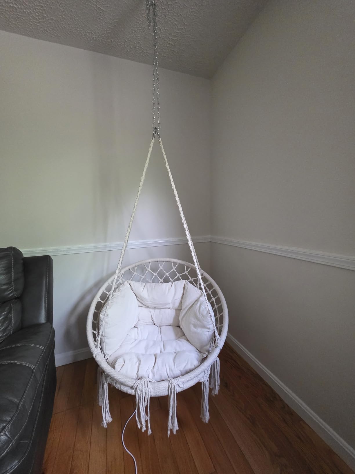 Macrame Swing Chair, Hanging Chair for Bedroom, Thick Cushion | No Assembly, 100% Cotton Rope, Overstuffed Cushion, Rustproof Frame, Handwoven Macrame, Boho Swing for Bedroom, Porch, Beige customer photo 2