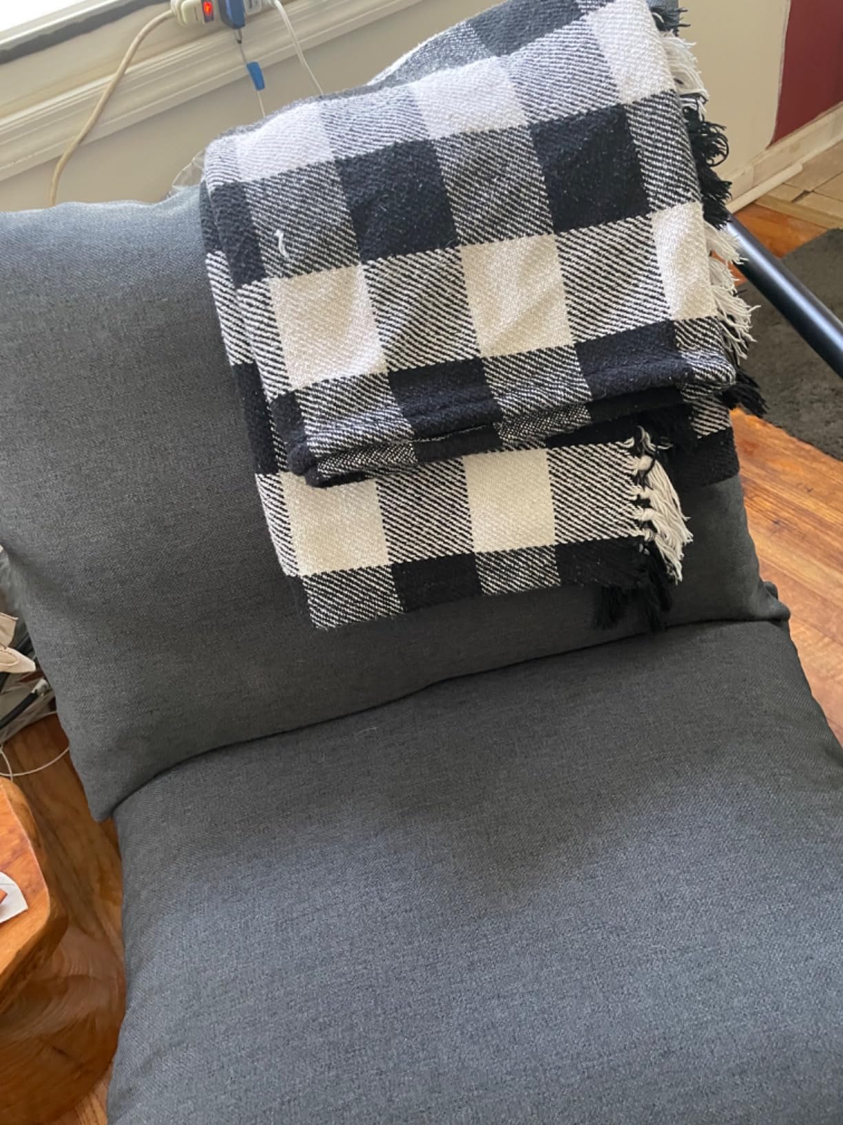 Zinus Aidan Sling Accent Chair, Metal Framed Armchair with Shredded Foam Cushioning, Dark Grey customer photo 1