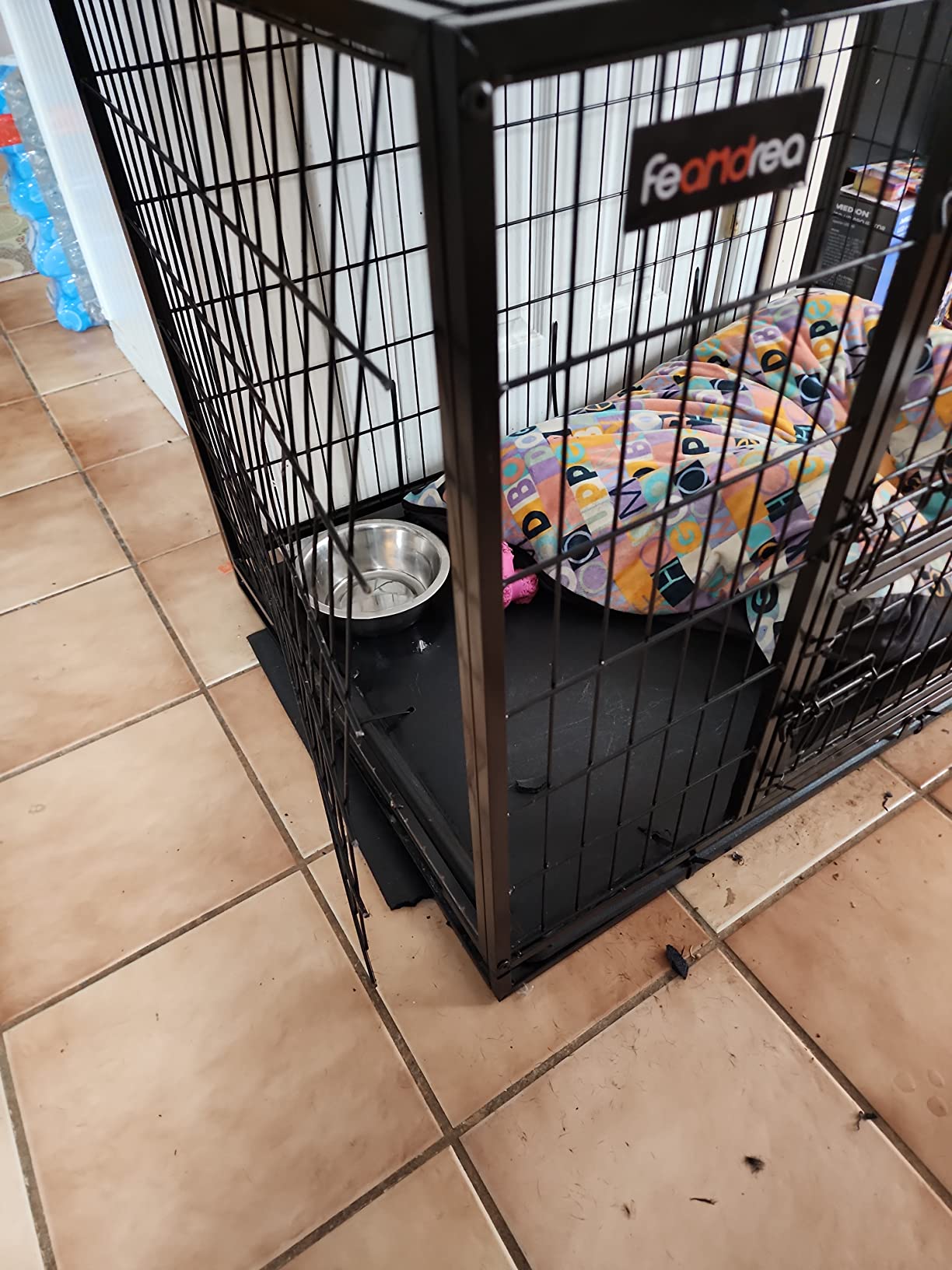 Feandrea 48 Inch Heavy Duty Dog Crate, Metal Escape Proof Dog Kennel with Double Doors and Convenient Feeding Door, Removable Tray, Easy to Clean, XXL Dog Crate for Large and Medium Dogs, Black customer photo 1