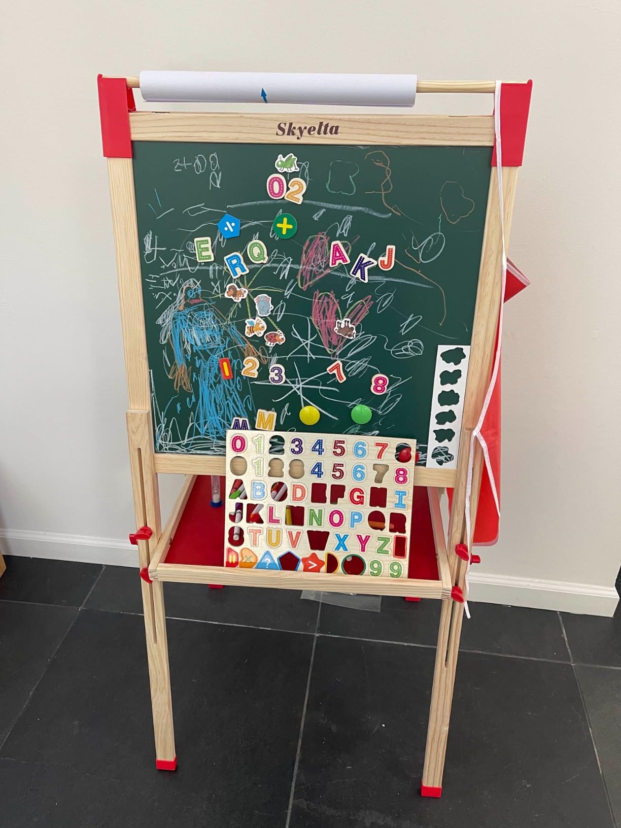 Art Easel for Kid,Double-Sided Kids Art Easel with Magnetic Chalkboard & Whiteboard,Adjustable Height for Ages 4-12,Wooden Drawing Board with 100+ Accessories,Art Supplies & Gift customer photo 1