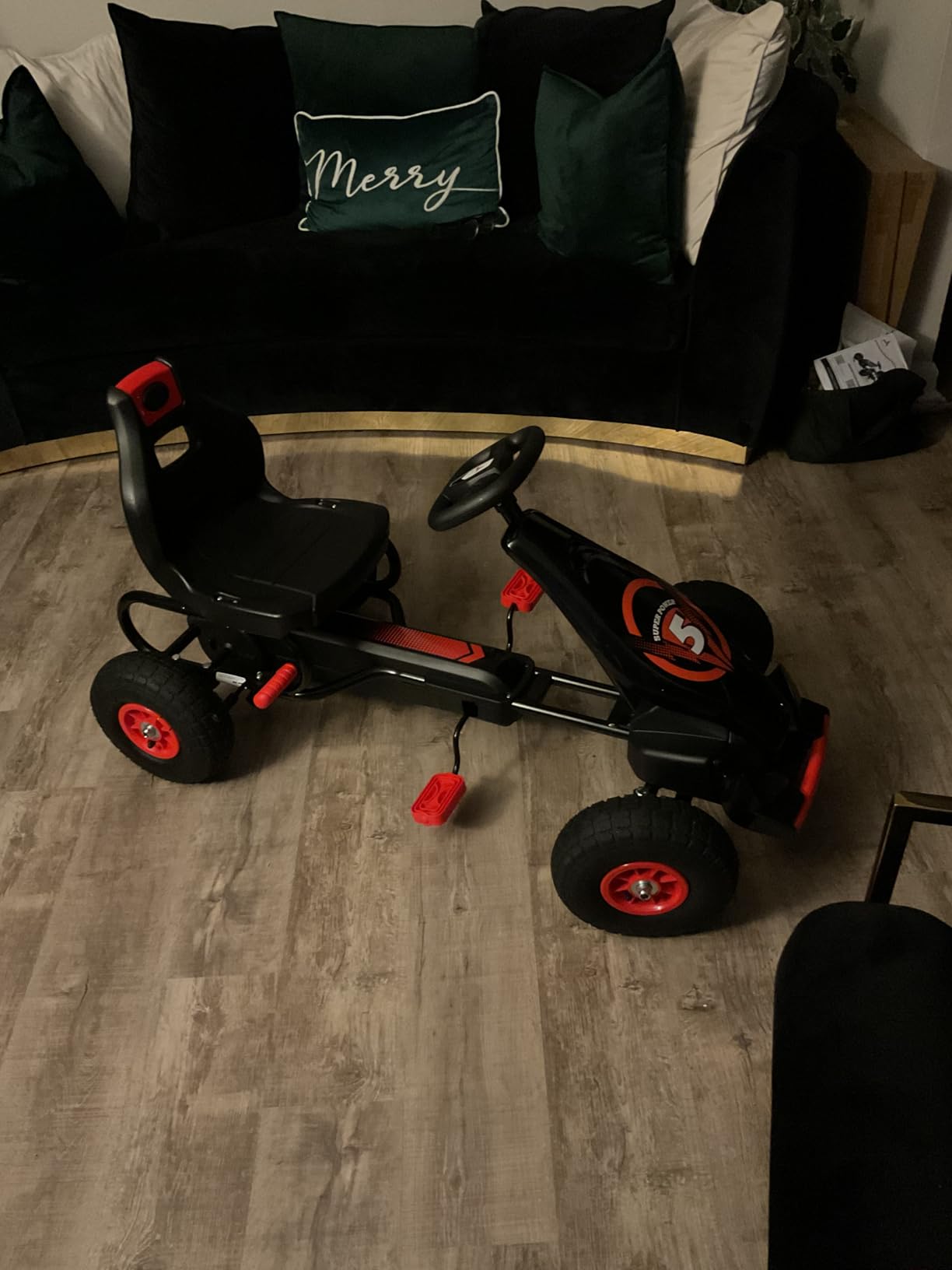 Aosom Kids Pedal Go Kart Ride-on Toy Ergonomic Comfort Ages 5-12 Red | Pedal Car, Tough Wear-Resistant Tread, Go Cart Kids Car for Boys & Girls, Suspension System, Safety Hand Brake customer photo 2