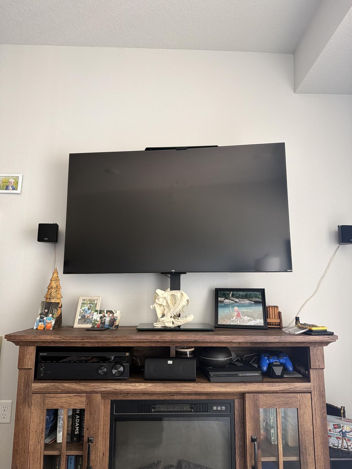 Perlegear Universal Swivel TV Stand Base for 32-70 inch TVs, Height Adjustable Table Top TV Stand Mount with Tilt, Tempered Glass Base, Holds up to 88 lbs customer photo 1