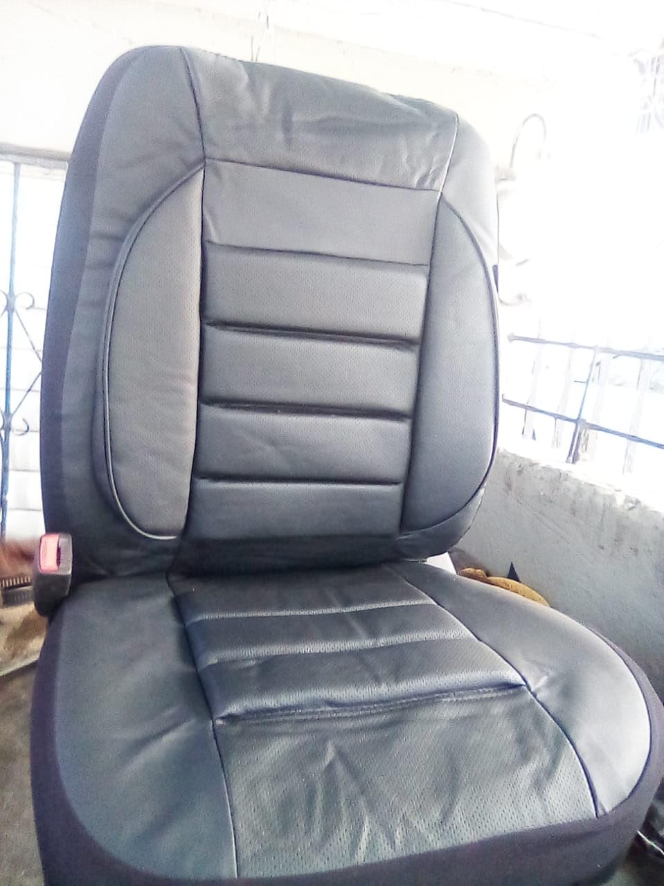 CAR PASS Leather Seat Covers Full Set Universal Water Resistant 3D Foam Back Support, Luxury Comfort Automotive 5 Seat Covers All Season Fit for SUV,Sedan,Van, Airbag Compatible Elegance(Pure Black) customer photo 2
