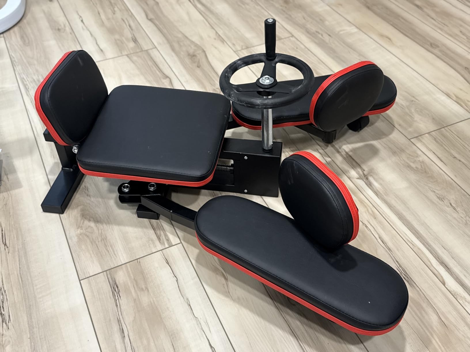 Rigel Leg Stretcher, 220LBS Leg Stretch Machine, Heavy Duty Steel Frame Equipment Splits Machine, Leg Stretching Training Machine for Home Gym customer photo 1