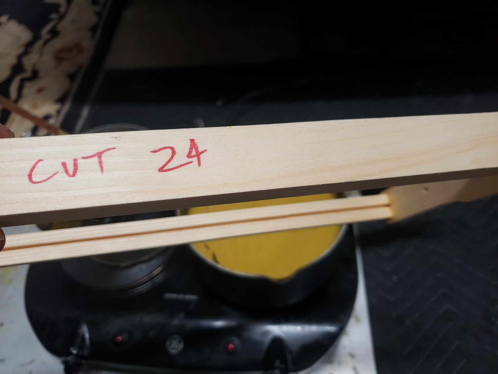 Anthony's Beehive NEW! Wire Free Beeswax Foundation Gripper for Comb Honey Production 60 Pack (for Shallow Langstroth Frames) customer photo 1